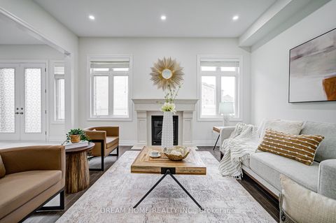 Photo 23 at 113 Botelho Circle, Bayview Southeast, Aurora Photo 23 at 113 Botelho Circle, Bayview Southeast, Aurora