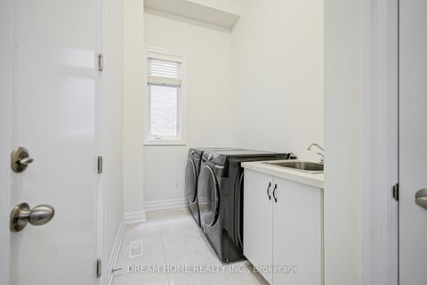 Photo 25 at 113 Botelho Circle, Bayview Southeast, Aurora Photo 25 at 113 Botelho Circle, Bayview Southeast, Aurora