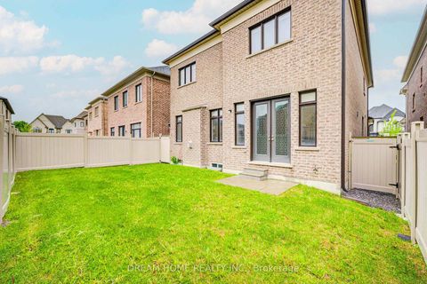Photo 47 at 113 Botelho Circle, Bayview Southeast, Aurora