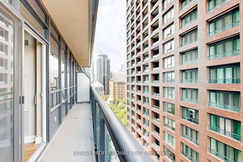 Photo 12 at 1601 - 28 Linden Street, North St. James Town, Toronto Photo 12 at 1601 - 28 Linden Street, North St. James Town, Toronto