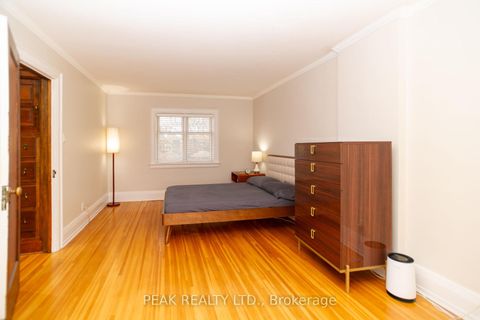 Photo 11 at 136 Humbercrest Boulevard, Bloor West Village, Toronto