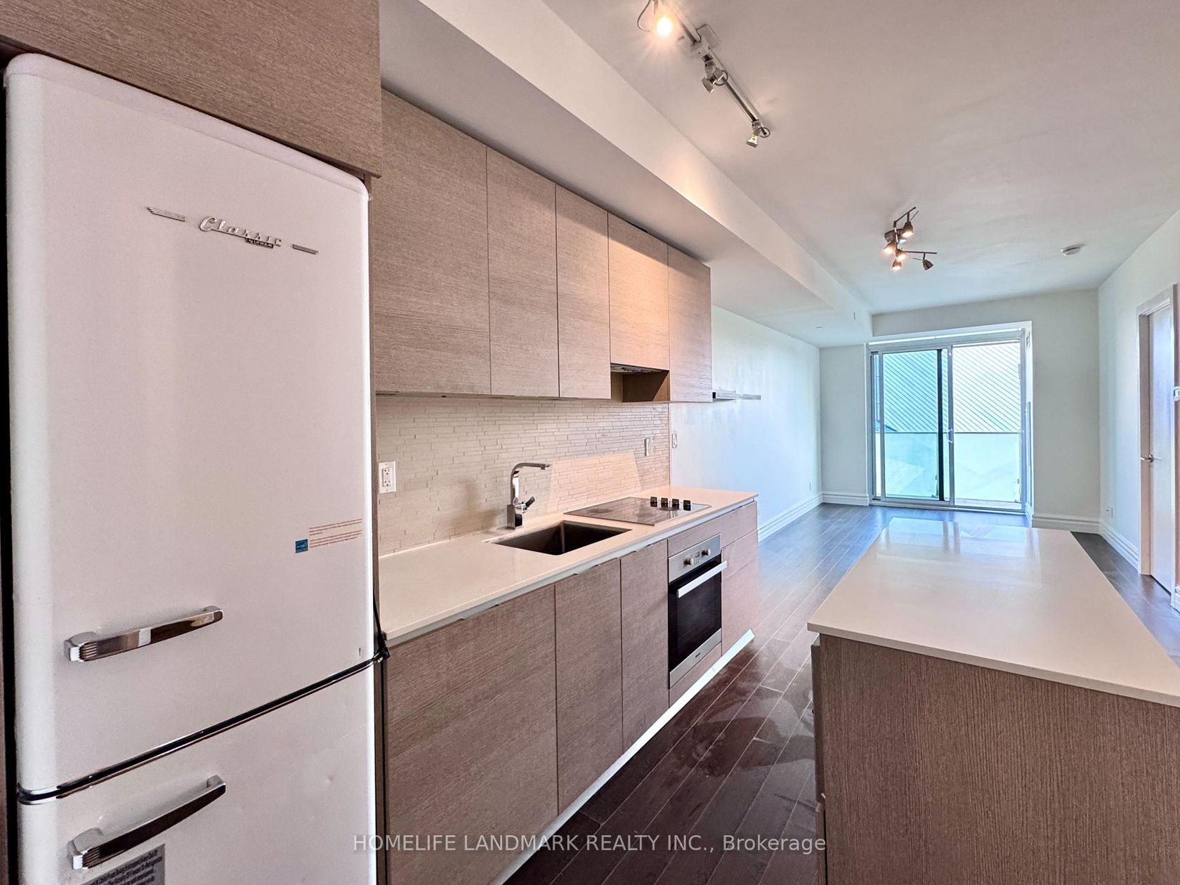 702 - 200 Bloor Street W, Annex, Toronto 