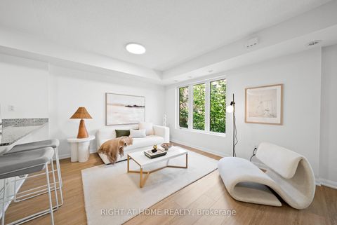 Photo 4 at 229 - 11 Foundry Avenue, Junction, Toronto