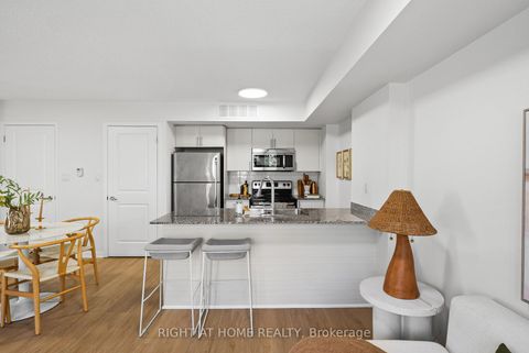 Photo 7 at 229 - 11 Foundry Avenue, Junction, Toronto