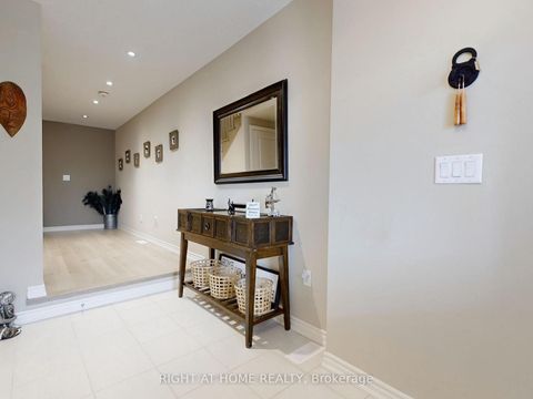 Photo 2 at 279 Moody Drive, Kleinburg, Vaughan