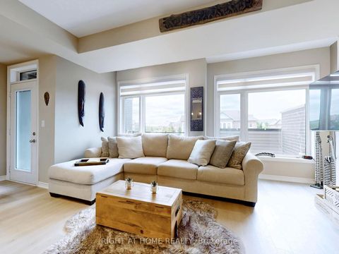 Photo 5 at 279 Moody Drive, Kleinburg, Vaughan