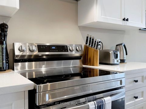 Photo 14 at 279 Moody Drive, Kleinburg, Vaughan