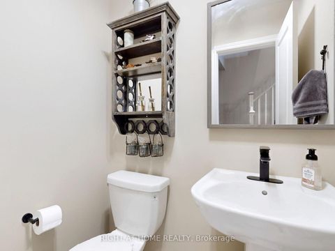 Photo 16 at 279 Moody Drive, Kleinburg, Vaughan Photo 16 at 279 Moody Drive, Kleinburg, Vaughan