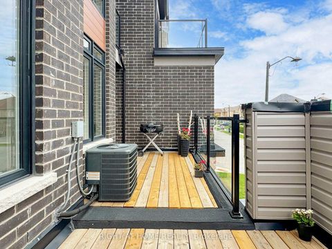 Photo 27 at 279 Moody Drive, Kleinburg, Vaughan