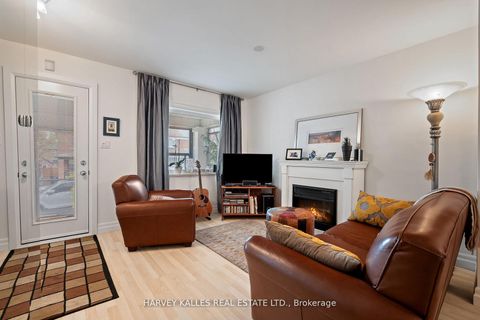 Photo 2 at 291 Arlington Avenue, Cedarvale, Toronto