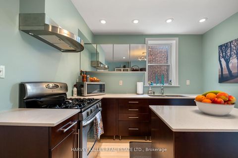 Photo 7 at 291 Arlington Avenue, Cedarvale, Toronto