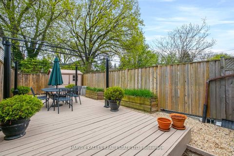 Photo 21 at 291 Arlington Avenue, Cedarvale, Toronto