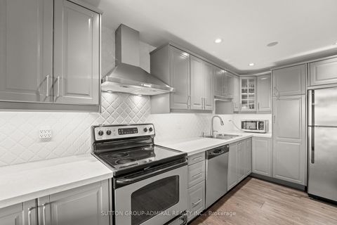 Photo 11 at 1001 - 270 Scarlett Road, Smythe, Toronto