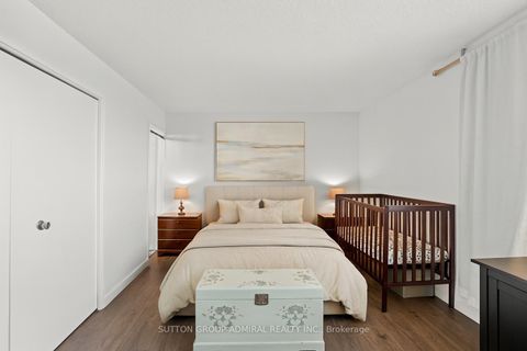Photo 24 at 1001 - 270 Scarlett Road, Smythe, Toronto