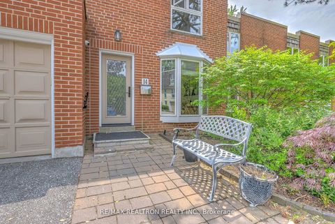 Photo 1 at 14 Anvil Millway, Windfields, Toronto