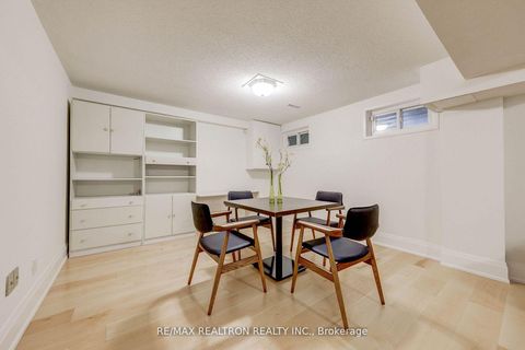 Photo 22 at 14 Anvil Millway, Windfields, Toronto