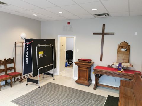 Photo 2 at 116 - 2351 Kennedy Road, Malvern West, Toronto Photo 2 at 116 - 2351 Kennedy Road, Malvern West, Toronto