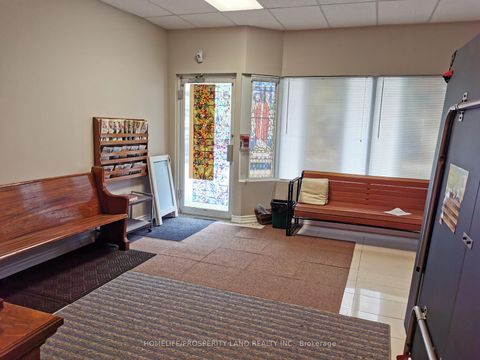 Photo 6 at 116 - 2351 Kennedy Road, Malvern West, Toronto