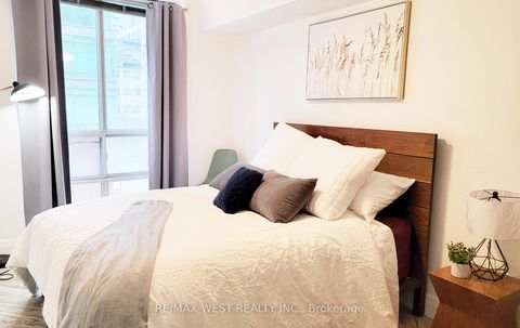 Photo 6 at 302 - 330 Adelaide Street E, Moss Park, Toronto