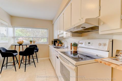Photo 11 at 87 Combermere Drive, Donalda, Toronto