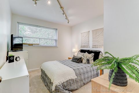 Photo 19 at 87 Combermere Drive, Donalda, Toronto