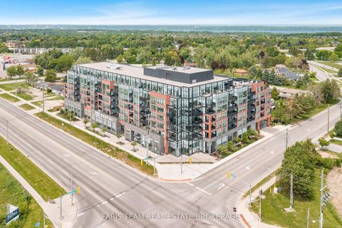 Photo 1 at 311 - 681 Yonge Street, Painswick South, Barrie Photo 1 at 311 - 681 Yonge Street, Painswick South, Barrie