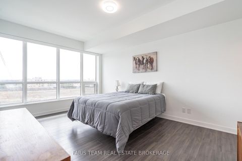 Photo 10 at 311 - 681 Yonge Street, Painswick South, Barrie Photo 10 at 311 - 681 Yonge Street, Painswick South, Barrie