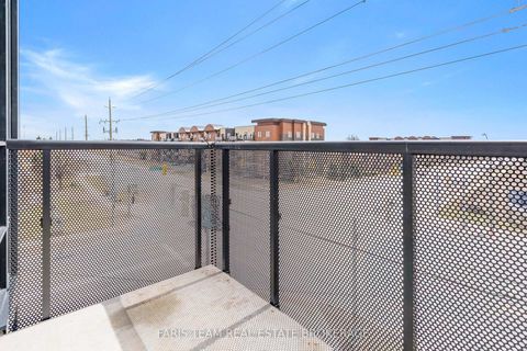 Photo 14 at 311 - 681 Yonge Street, Painswick South, Barrie