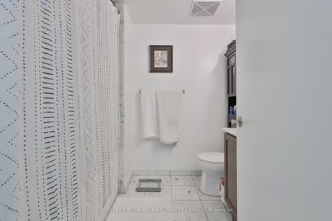 Photo 3 at Ph 201 - 8 Scollard Street, Annex, Toronto