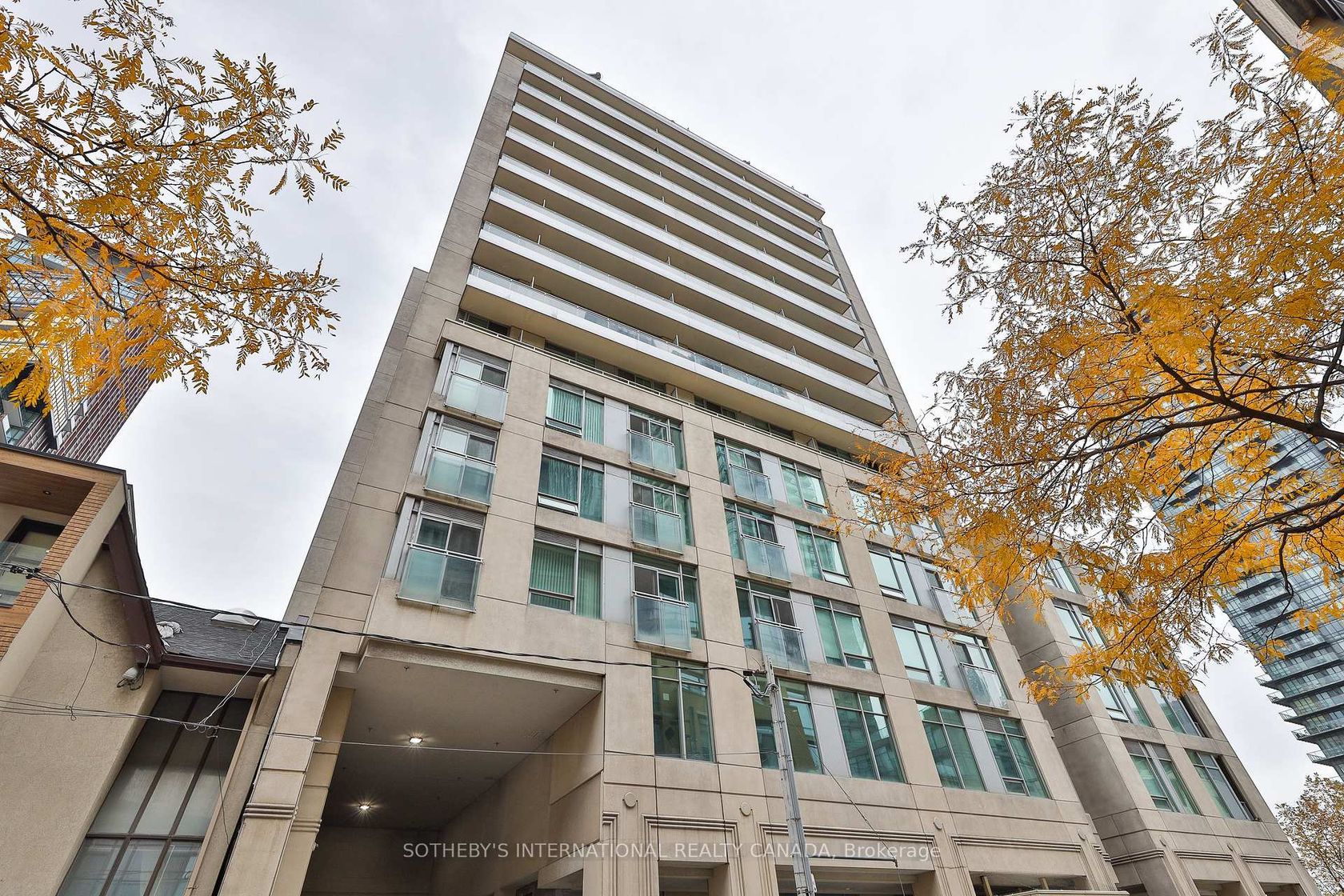 Ph 201 - 8 Scollard Street, Annex, Toronto 