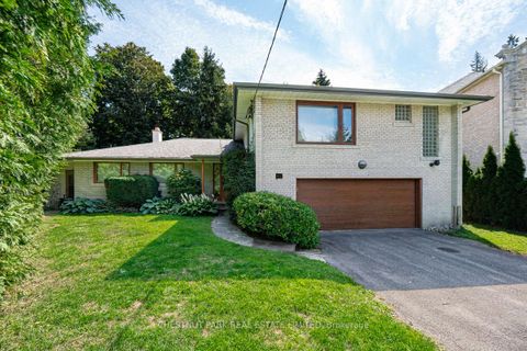 Photo 1 at 229 Owen Boulevard, Windfields, Toronto