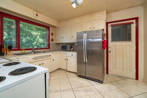 Photo 12 at 229 Owen Boulevard, Windfields, Toronto