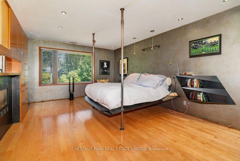 Photo 23 at 229 Owen Boulevard, Windfields, Toronto