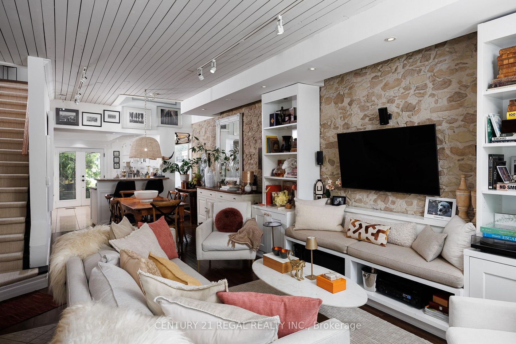 723 Durie Street, Bloor West Village, Toronto by Alessia Polo 723 Durie Street, Bloor West Village, Toronto