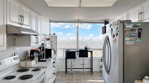 Photo 2 at 1611 - 330 Alton Towers Circle, Milliken, Toronto