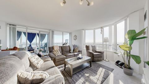 Photo 6 at 1611 - 330 Alton Towers Circle, Milliken, Toronto