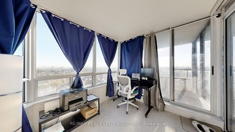 Photo 11 at 1611 - 330 Alton Towers Circle, Milliken, Toronto