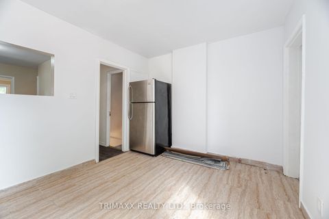 Photo 19 at 327 Atlas Avenue, Oakwood Village, Toronto