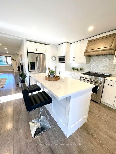 Photo 8 at 2 Lea Grove Crescent, Birchmount, Toronto