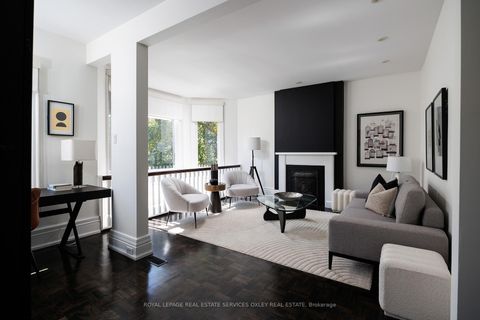 Photo 12 at 134 Roxborough Street W, Annex, Toronto