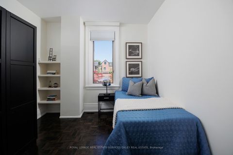 Photo 16 at 134 Roxborough Street W, Annex, Toronto