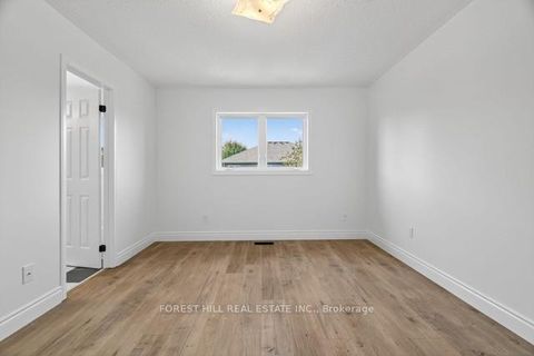 Photo 17 at 22 Baltic Street, Langstaff, Richmond Hill