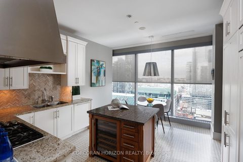 Photo 15 at 2403 - 183 Wellington Street W, Waterfront Communities C1, Toronto