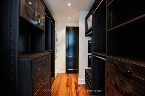 Photo 31 at 2403 - 183 Wellington Street W, Waterfront Communities C1, Toronto