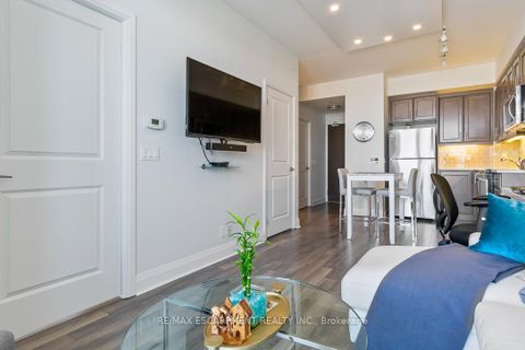 Photo 6 at 1608 - 15 Zorra Street, City Centre West, Toronto