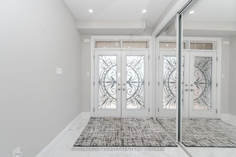 Photo 3 at 16 Westminster Circle, Shore, Barrie