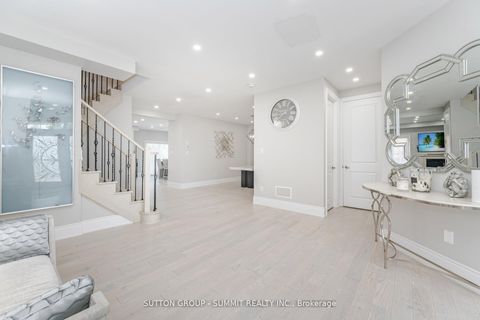 Photo 7 at 16 Westminster Circle, Shore, Barrie