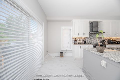 Photo 20 at 16 Westminster Circle, Shore, Barrie