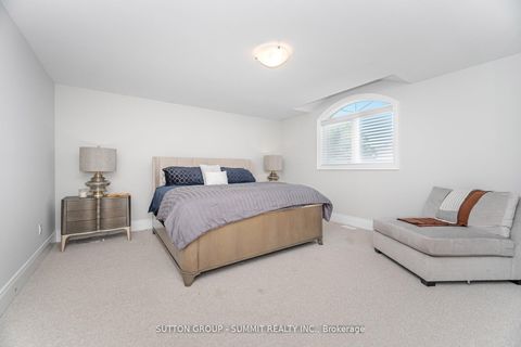 Photo 27 at 16 Westminster Circle, Shore, Barrie