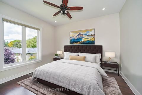 Photo 5 at 106 Celestine Drive, Richview, Toronto